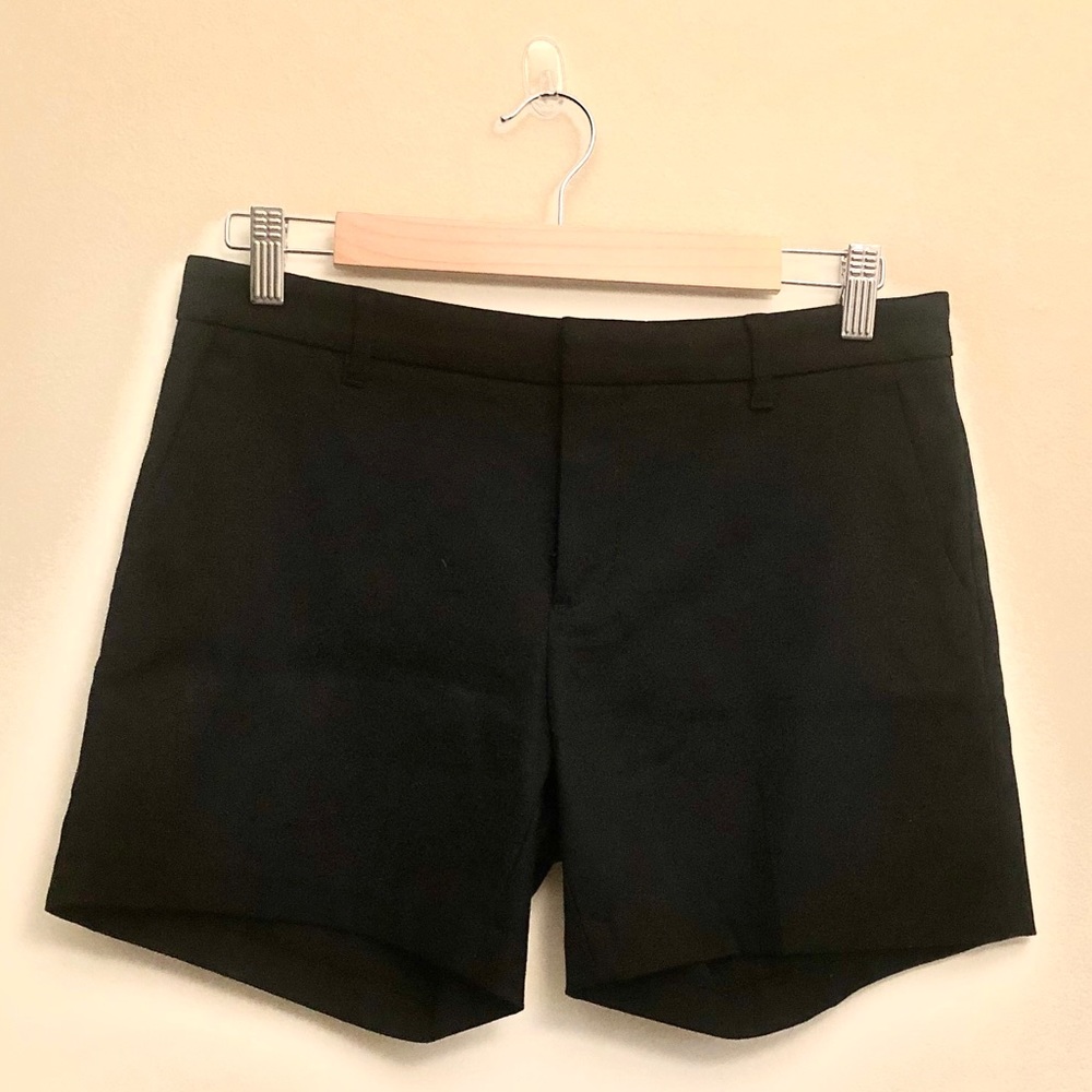Banana Republic 4” Trouser Shorts